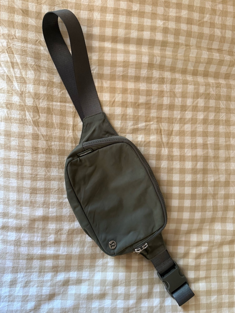 Lululemon All Night Festival Bag Micro 2L Olive Green